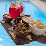 Ci Vulia - Sicilia, Con Colazione, Piscina, Barbecue, Parcheggio, Free Wifi, Sea Pool And Bbq