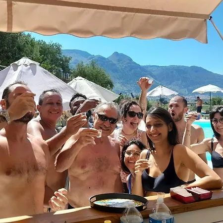 Alojamento de Acomodação e Pequeno-almoço Ci Vulia - Sicilia, Con Colazione, Piscina, Barbecue, Parcheggio, Free Wifi, Sea Pool And Bbq 4*