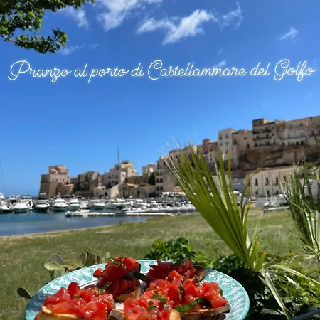Alojamento de Acomodação e Pequeno-almoço Ci Vulia - Sicilia, Con Colazione, Piscina, Barbecue, Parcheggio, Free Wifi, Sea Pool And Bbq
